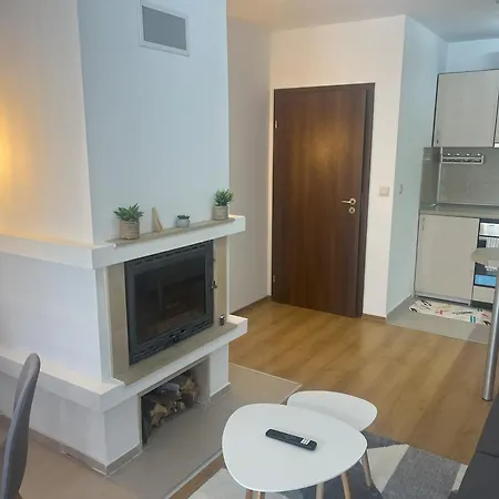 Nest By The Peaks In Apartman Banszko