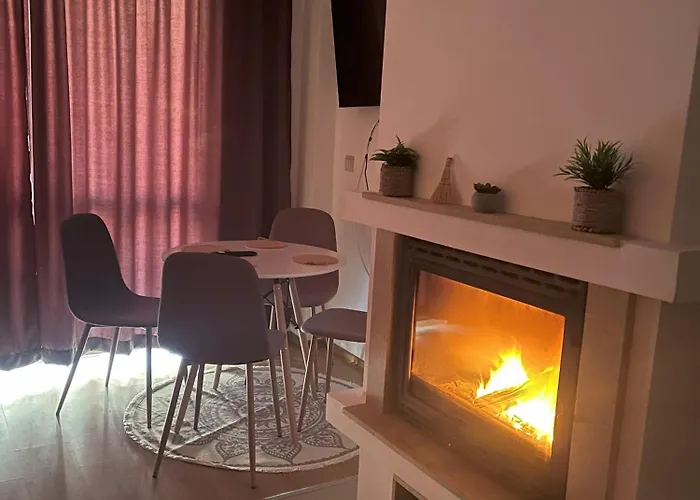 Nest By The Peaks In *